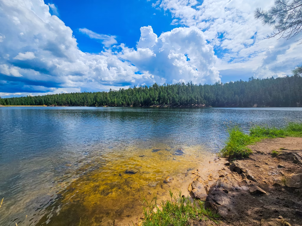 Bear Canyon Lake
